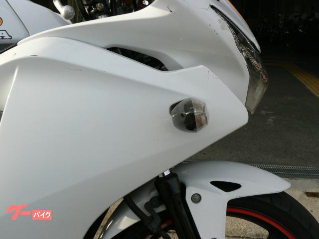 ホンダ ＣＢＲ１２５Ｒ　２０１３年モデル　インジェクション　水冷単気筒エンジン搭載 写真3