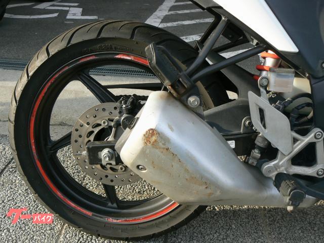 ホンダ CBR125R 2013年モデル インジェクション 水冷単気筒エンジン搭載 写真12