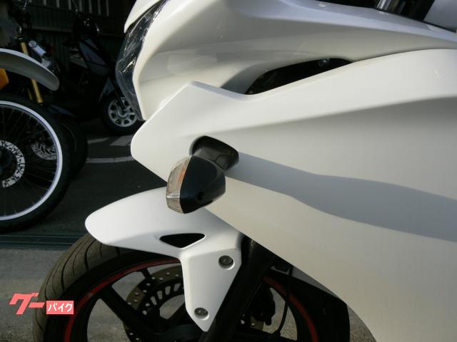 ホンダ CBR125R 2013年モデル インジェクション 水冷単気筒エンジン搭載 写真17
