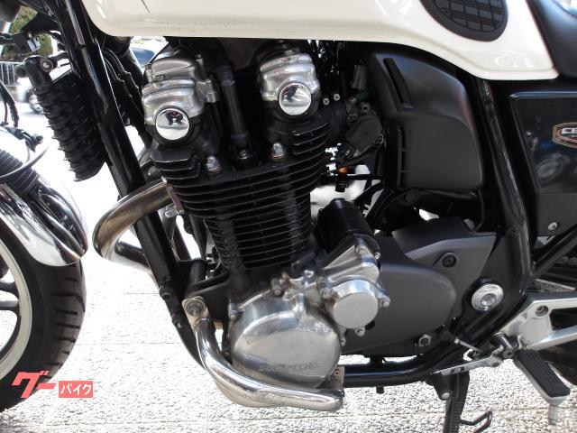 ホンダ ＣＢ１１００ＡＢＳ　２０１０年モデル　インジェクション　空冷４気筒エンジンＤＯＨＣ 写真46