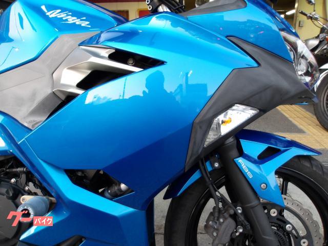 カワサキ Ninja 250 2018年モデル インジェクション 水冷2気筒エンジン 写真9
