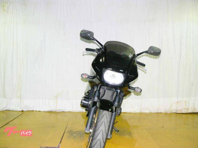 ホンダ CB400Super ボルドール 2005年モデル キャブレター 水冷4気筒エンジン 写真3