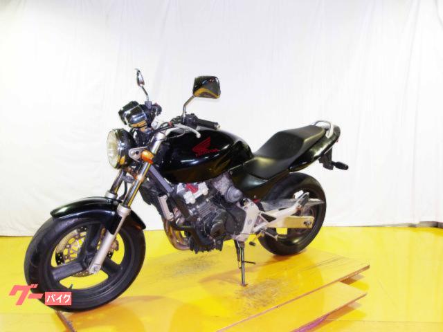 ホンダ HORNET 1997年モデル キャブレター 水冷4気筒エンジン搭載 写真4