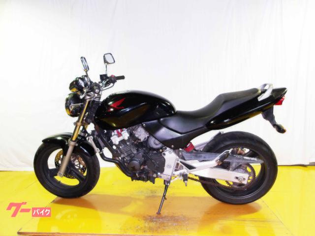 ホンダ HORNET 1997年モデル キャブレター 水冷4気筒エンジン搭載 写真5