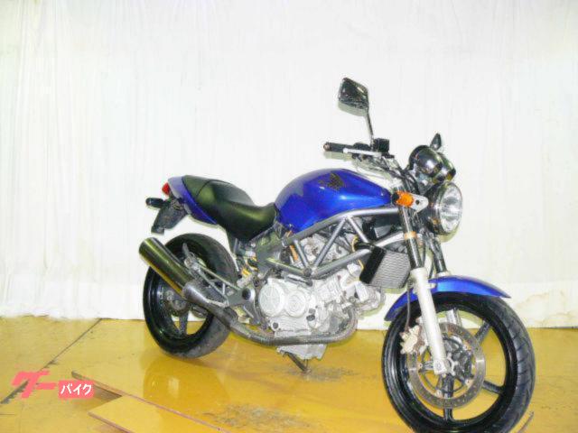 ホンダ VTR250 2003年モデル キャブレター 水冷2気筒エンジン 写真2