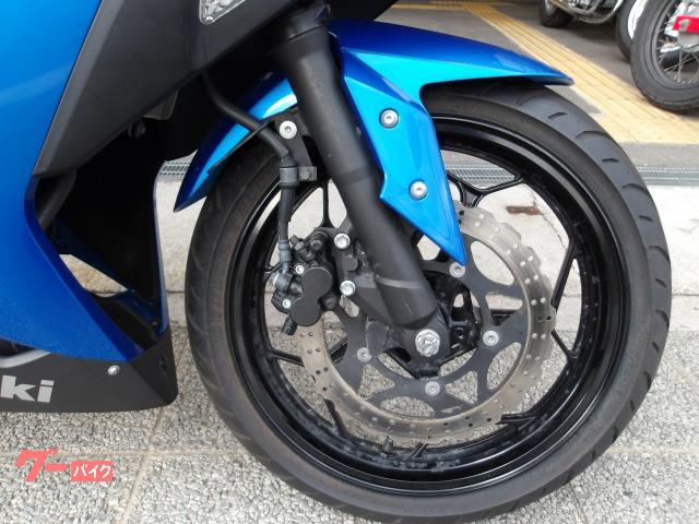 カワサキ Ninja 250 2017年モデル インジェクション 水冷2気筒エンジン 写真19