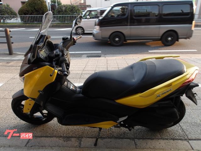 ヤマハ X−MAX250 2018年モデル ABS インジェクション 水冷単気筒エンジン 写真3
