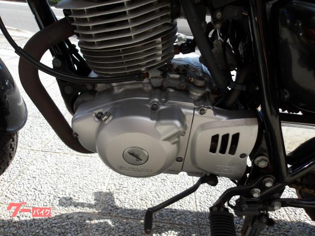 スズキ グラストラッカー 2009年モデル インジェクション 空冷単気筒エンジン 写真24