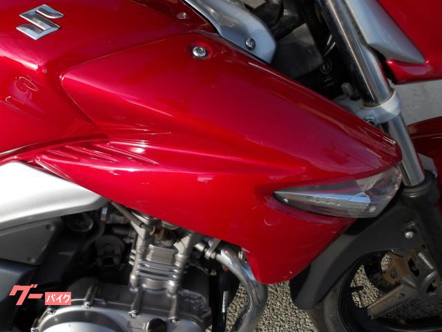 スズキ GSR250 2012年モデル インジェクション 水冷2気筒エンジン 写真10