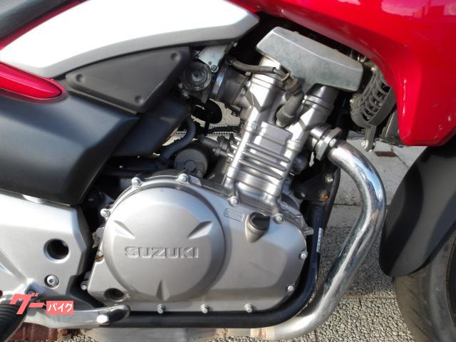 スズキ GSR250 2012年モデル インジェクション 水冷2気筒エンジン 写真18