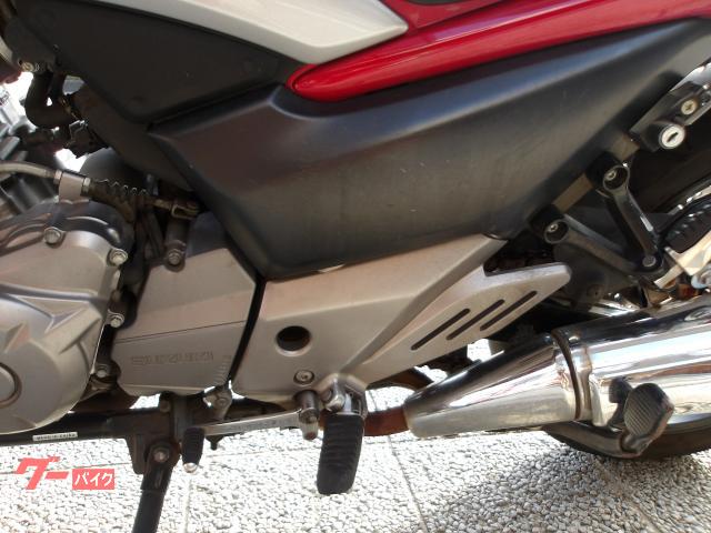 スズキ GSR250 2012年モデル インジェクション 水冷2気筒エンジン 写真49