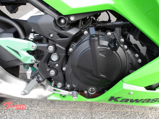カワサキ Ｎｉｎｊａ　４００　２０２３年モデル　ＡＢＳ　インジェクション　水冷２気筒エンジン搭載 写真18