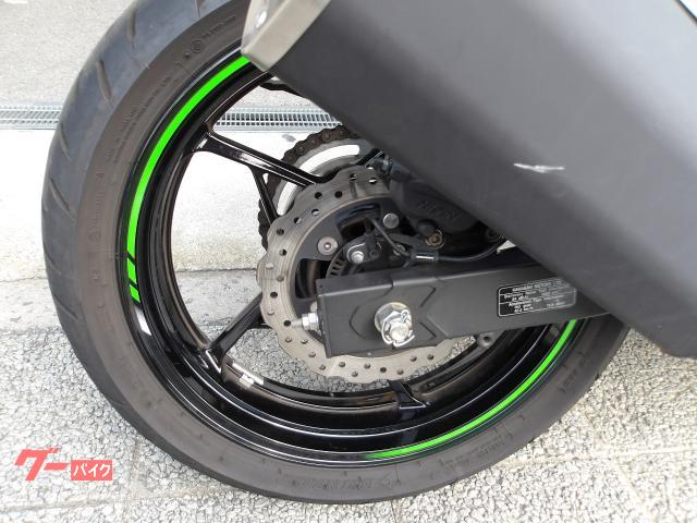 カワサキ Ｎｉｎｊａ　４００　２０２３年モデル　ＡＢＳ　インジェクション　水冷２気筒エンジン搭載 写真22