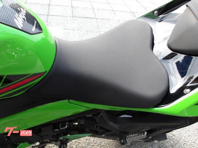 カワサキ Ｎｉｎｊａ　４００　２０２３年モデル　ＡＢＳ　インジェクション　水冷２気筒エンジン搭載 写真42