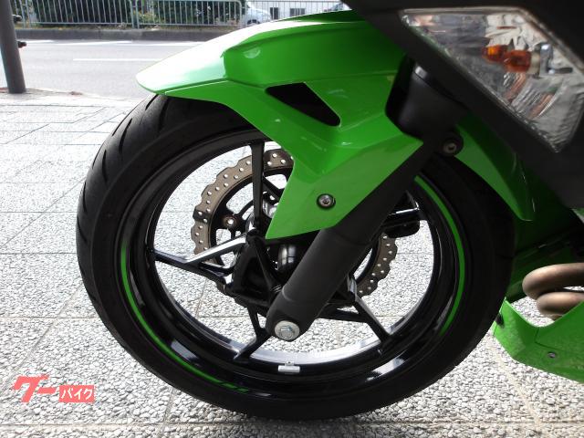 カワサキ Ｎｉｎｊａ　４００　２０２３年モデル　ＡＢＳ　インジェクション　水冷２気筒エンジン搭載 写真47