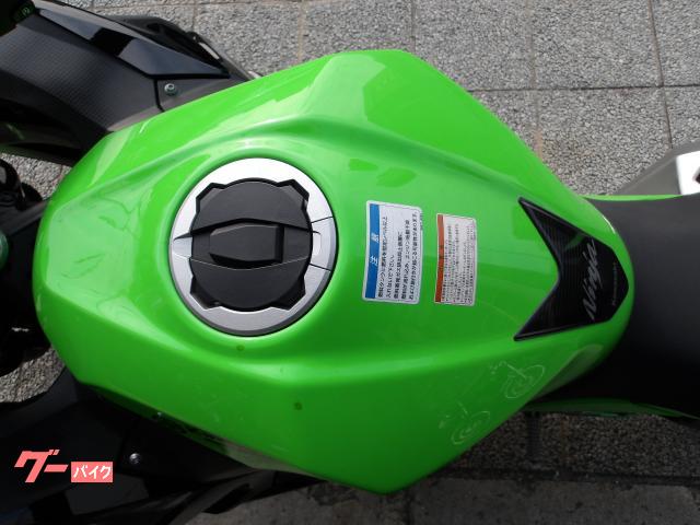 カワサキ Ｎｉｎｊａ　４００　２０２３年モデル　ＡＢＳ　インジェクション　水冷２気筒エンジン搭載 写真57