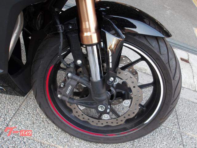 ホンダ CBR400R 2022年モデル ABS インジェクション 水冷2気筒エンジン搭載 写真9