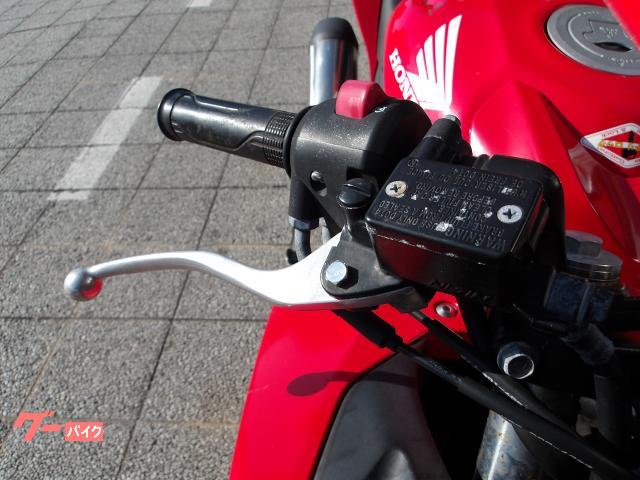 ホンダ CBR250R 2015年モデル インジェクション 水冷単気筒エンジン 写真22