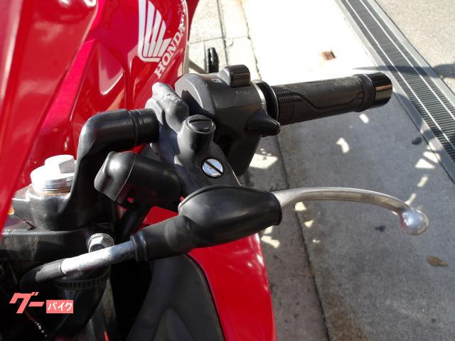 ホンダ CBR250R 2015年モデル インジェクション 水冷単気筒エンジン 写真23