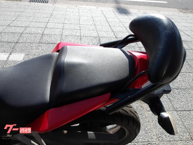 ホンダ CBR250R 2015年モデル インジェクション 水冷単気筒エンジン 写真32