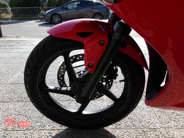 ホンダ CBR250R 2015年モデル インジェクション 水冷単気筒エンジン 写真33