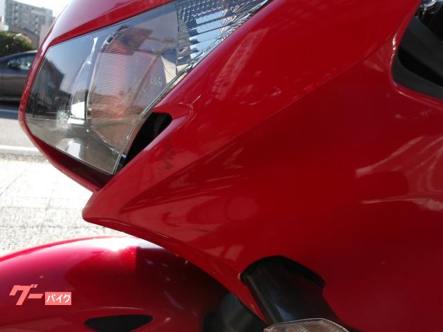 ホンダ CBR250R 2015年モデル インジェクション 水冷単気筒エンジン 写真35
