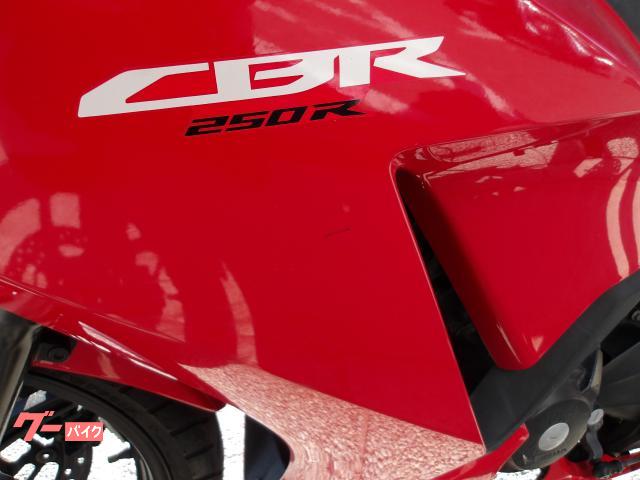 ホンダ CBR250R 2015年モデル インジェクション 水冷単気筒エンジン 写真36
