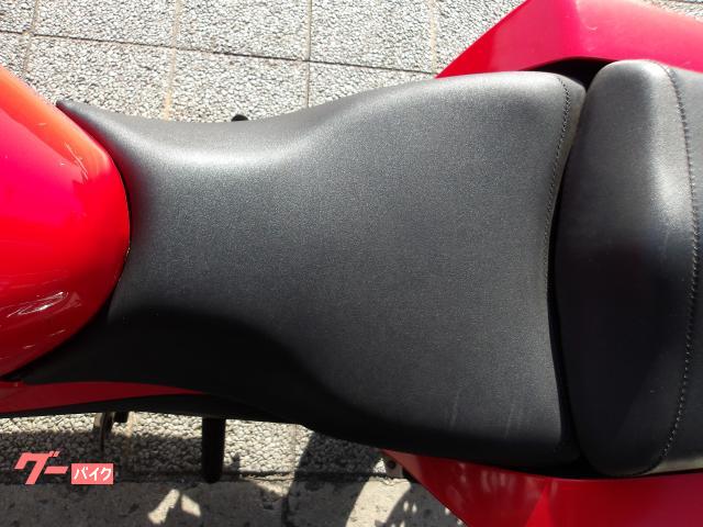 ホンダ CBR250R 2015年モデル インジェクション 水冷単気筒エンジン 写真50