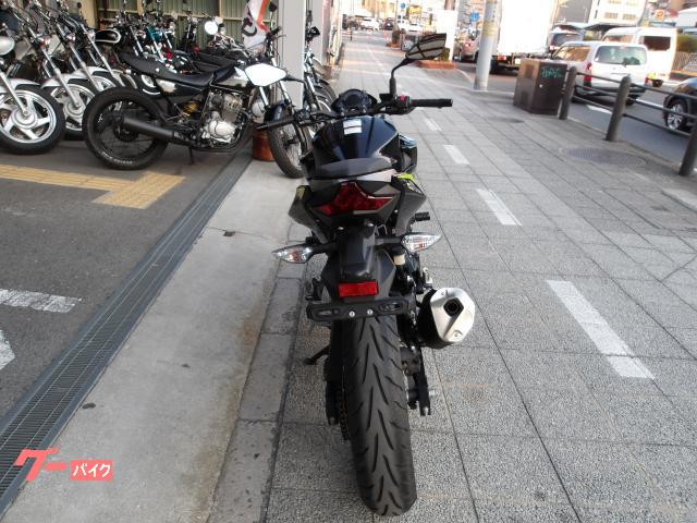 カワサキ Z250 2022年モデル ABS インジェクション 水冷2気筒エンジン搭載 写真4