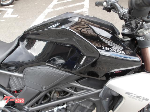 ホンダ CB250R 2019年モデル ABS インジェクション 水冷単気筒エンジン 写真7