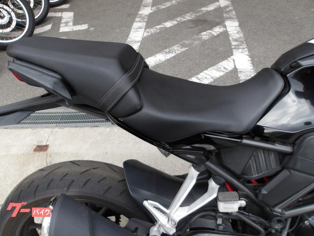 ホンダ CB250R 2019年モデル ABS インジェクション 水冷単気筒エンジン 写真8
