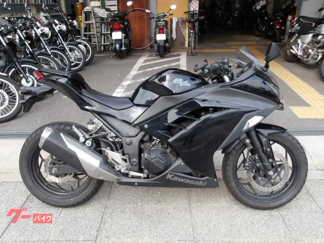 カワサキ Ｎｉｎｊａ　２５０　２０１３年モデル　ＥＴＣ　インジェクション　水冷２気筒エンジン搭載