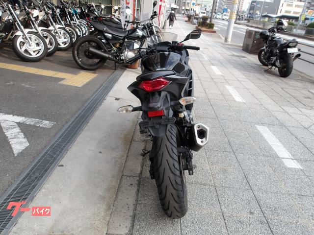 カワサキ Ninja 250 2013年モデル ETC インジェクション 水冷2気筒エンジン搭載 写真4