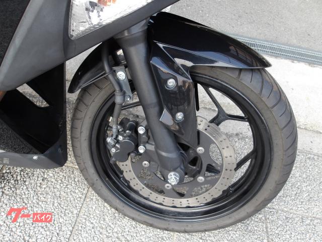 カワサキ Ninja 250 2013年モデル インジェクション 水冷2気筒エンジン搭載 写真9