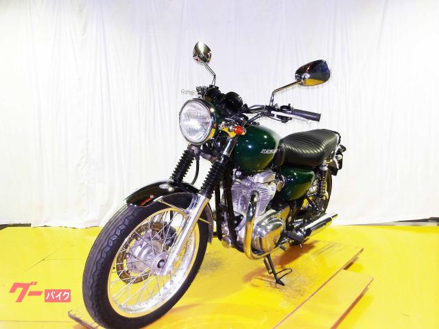 カワサキ W800 2011年モデル インジェクション 空冷2気筒エンジン搭載 写真4