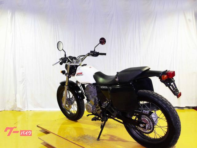 ホンダ FTR223 2002年モデル キャブレター 空冷単気筒エンジン 写真6