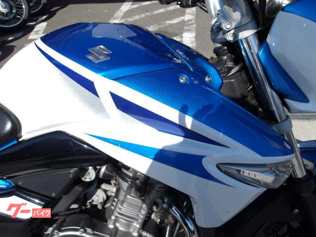 スズキ GSR250 2012年モデル インジェクション 水冷2気筒エンジン搭載 写真7