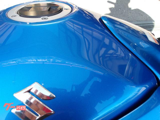 スズキ GSR250 2012年モデル インジェクション 水冷2気筒エンジン搭載 写真10