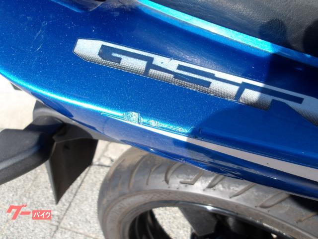 スズキ GSR250 2012年モデル インジェクション 水冷2気筒エンジン搭載 写真13