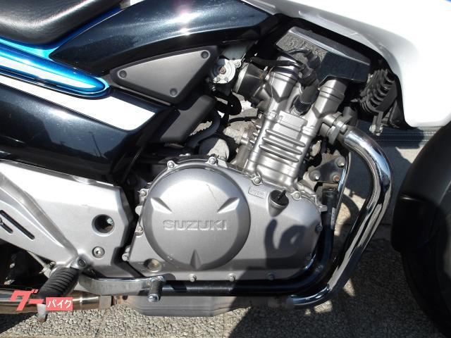 スズキ GSR250 2012年モデル インジェクション 水冷2気筒エンジン搭載 写真17