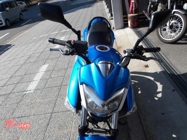 スズキ GSR250 2012年モデル インジェクション 水冷2気筒エンジン搭載 写真22