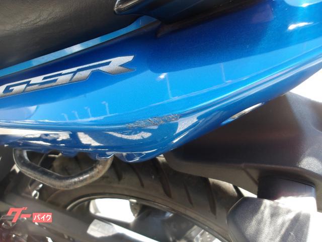 スズキ GSR250 2012年モデル インジェクション 水冷2気筒エンジン搭載 写真36