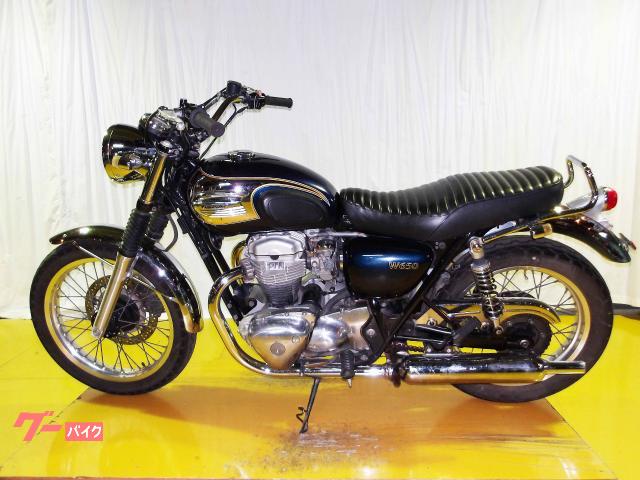 カワサキ W650 2006年モデル キャブレター 空冷2気筒エンジン搭載 写真5