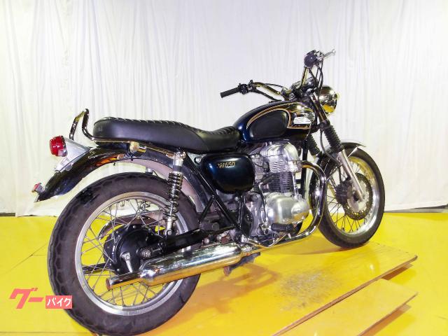 カワサキ W650 2006年モデル キャブレター 空冷2気筒エンジン搭載 写真8