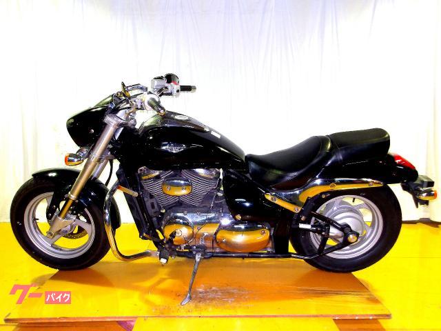 スズキ ブルバード400 2009年モデル インジェクション 水冷2気筒エンジン搭載 写真5