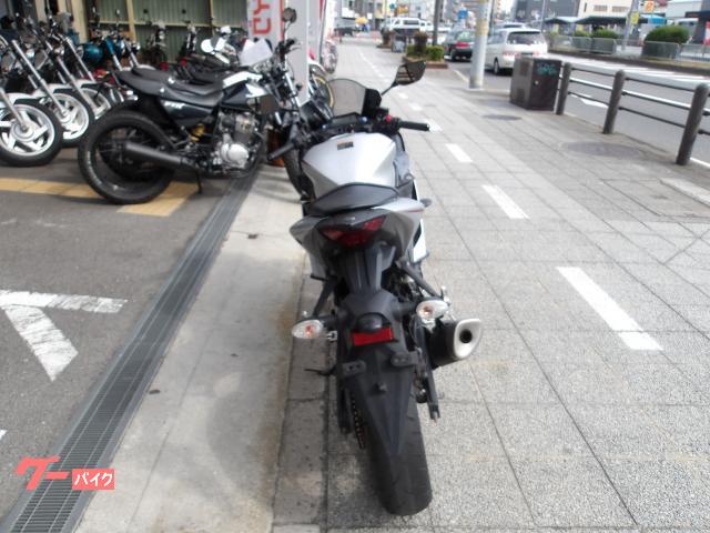 ヤマハ YZF−R3 2020年モデル ABS 純正スペアキー インジェクション 水冷2気筒エンジン搭載 写真4