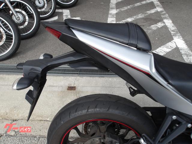 ヤマハ YZF−R3 2020年モデル ABS 純正スペアキー インジェクション 水冷2気筒エンジン搭載 写真9