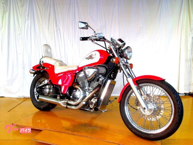 ホンダ スティード400 1994年モデル キャブレター 水冷2気筒エンジン搭載 写真2