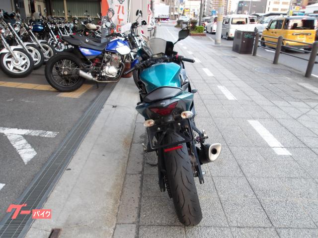 ヤマハ YZF−R3 2019年モデル ABS ETC インジェクション 水冷2気筒エンジン搭載 写真4