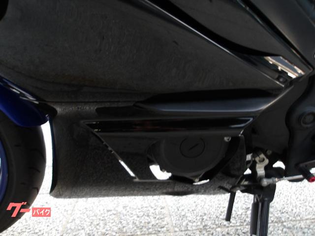 ヤマハ YZF−R3 2019年モデル ABS ETC インジェクション 水冷2気筒エンジン搭載 写真29